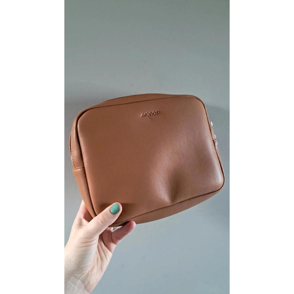 Monos meteo saddle tan classic kit toiletry bag